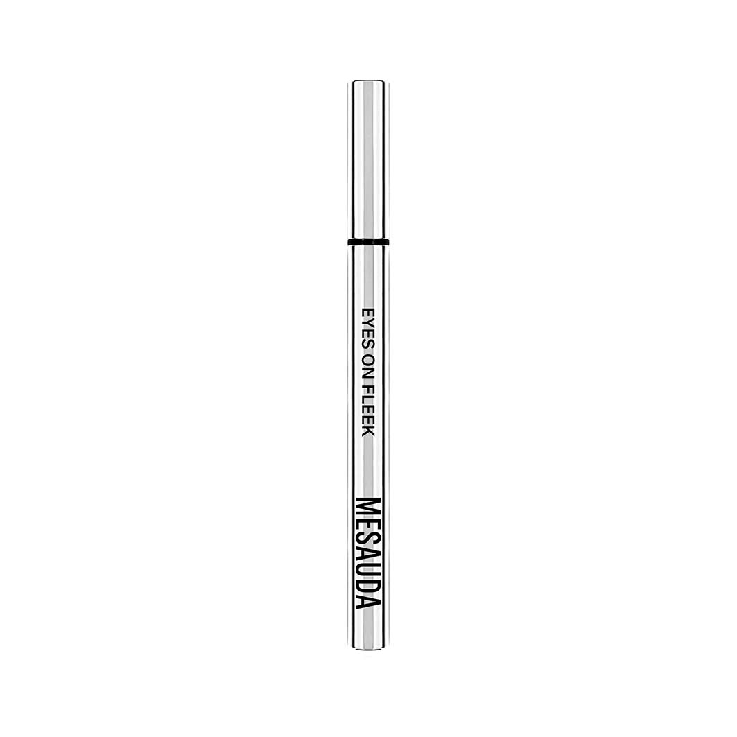 Eyes On Fleek Eyeliner Black