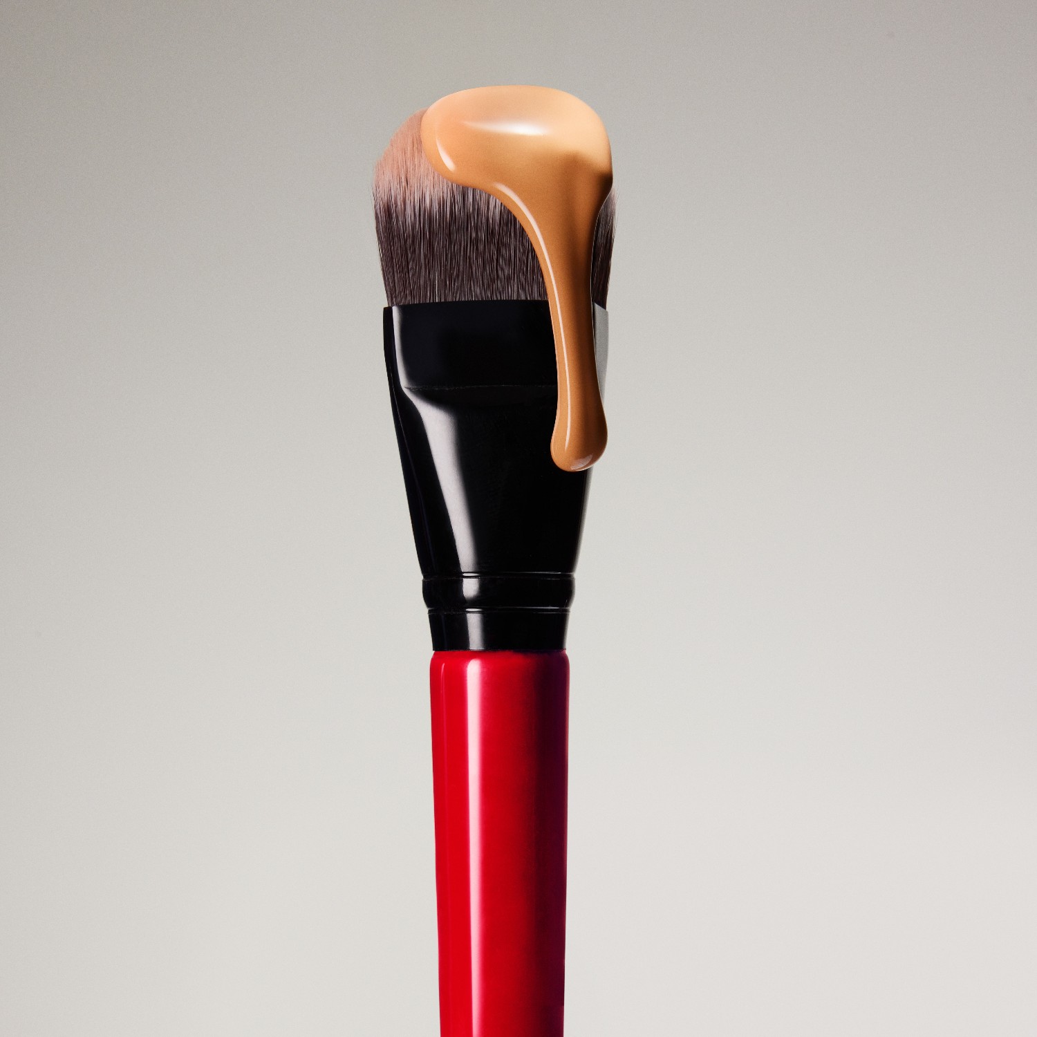 Sculpt And Glow Contour Brush