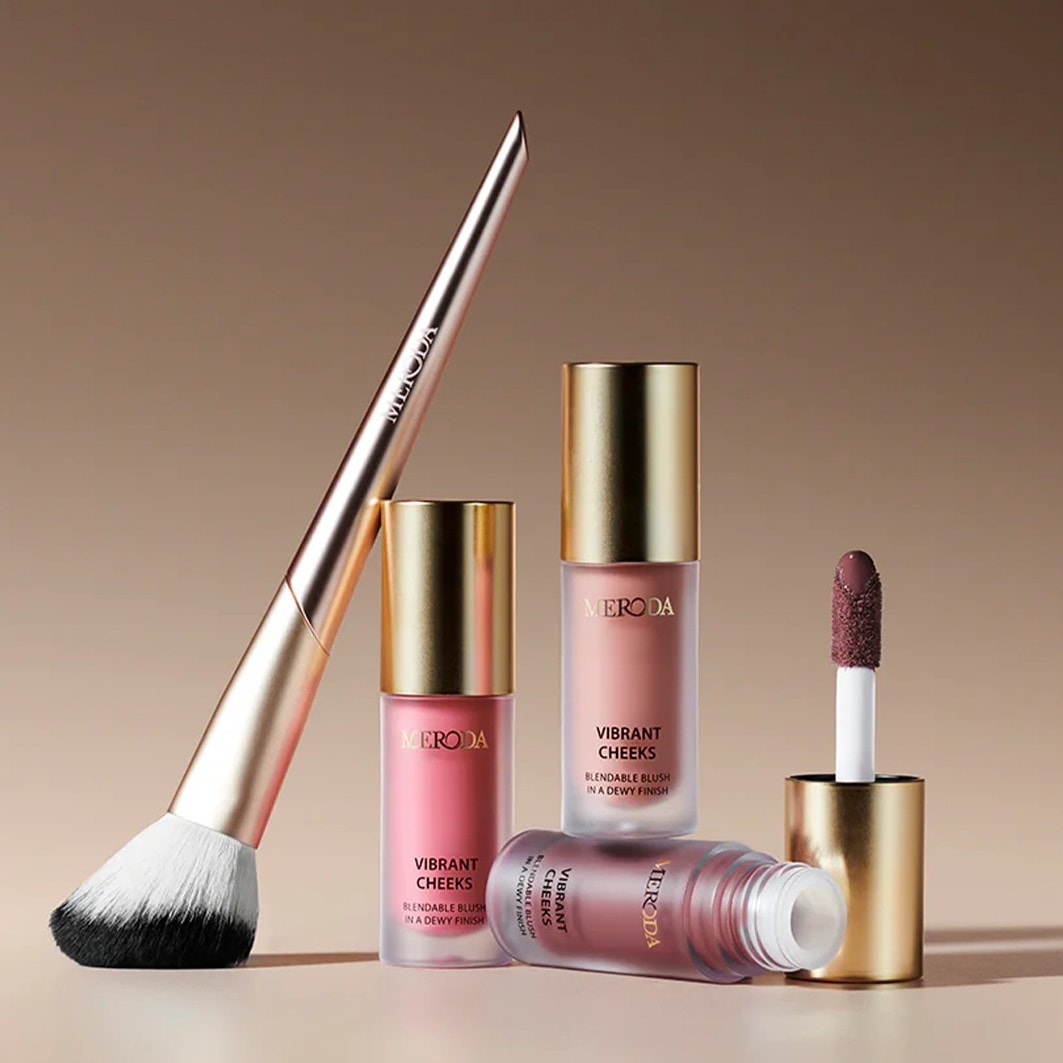 Blush Cheek Brush