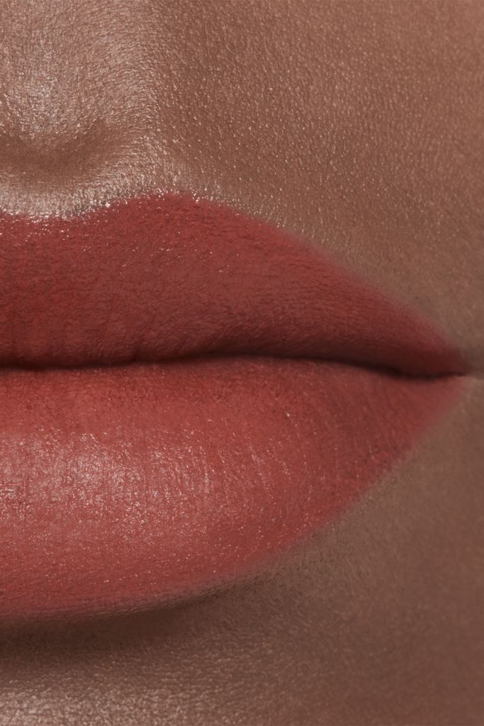 ROUGE ALLURE VELVET