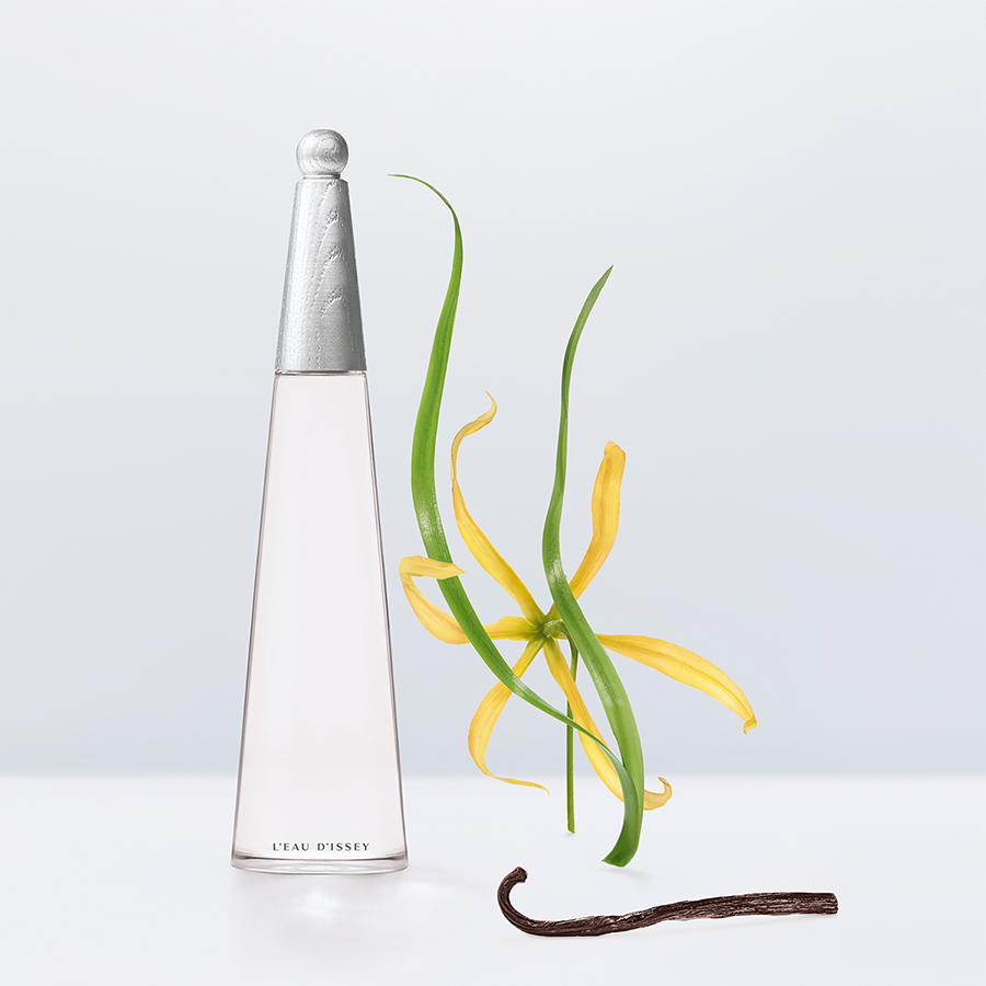 L'Eau D'Issey Intense Eau de Parfum Spray