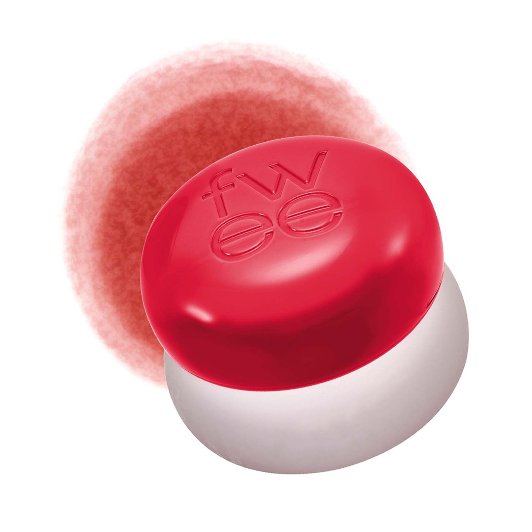 Lip Cheek