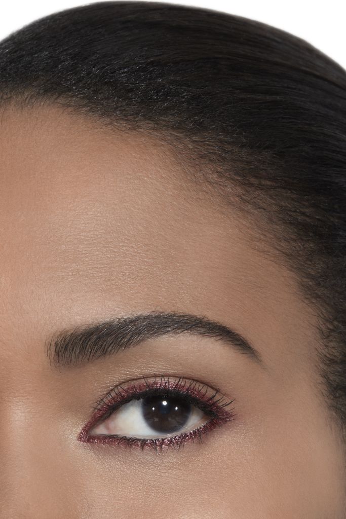 LAPIS CONTORNO DE OLHOS, LINER E KHÔL LONGA DURAÇÃO