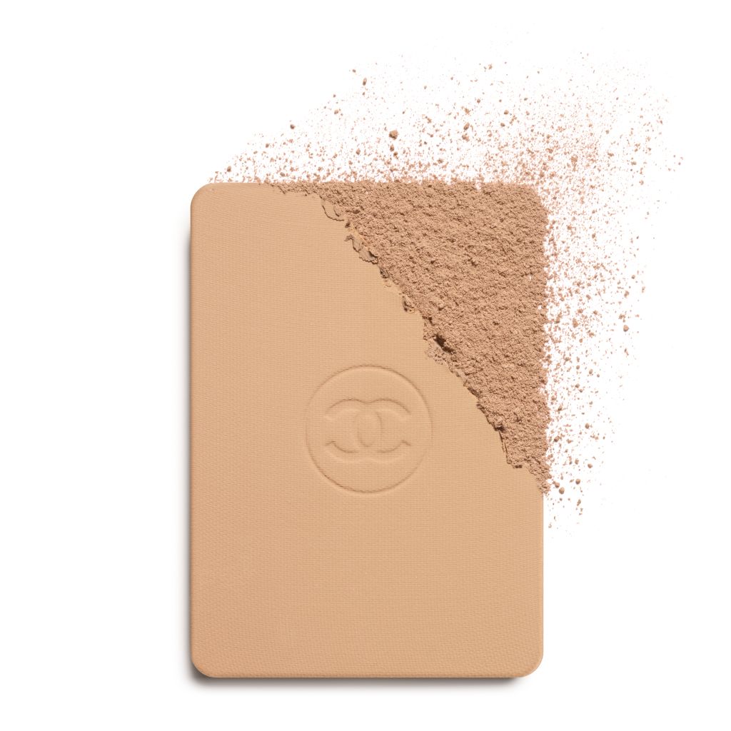 BASE COMPACTA LONGA DURAÇÃO ULTRA CONFORTO  ACABAMENTO SEM IMPERFEIÇÕES