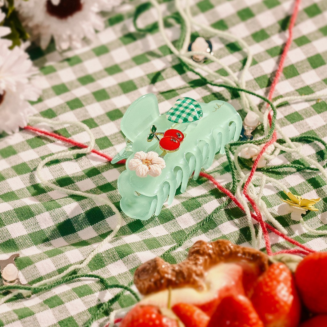 My Claw Picnic Pop