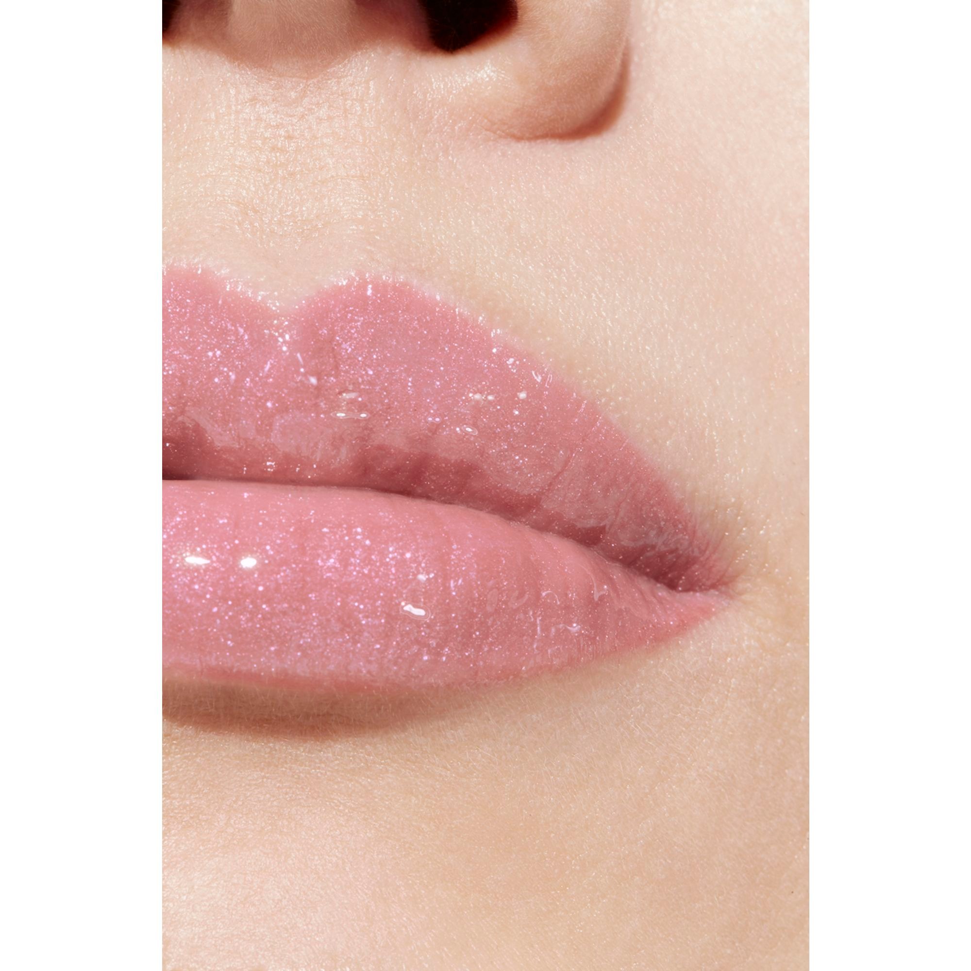 GLOSS DE ALTO BRILHO HIDRATANTE E SUAVIZANTE