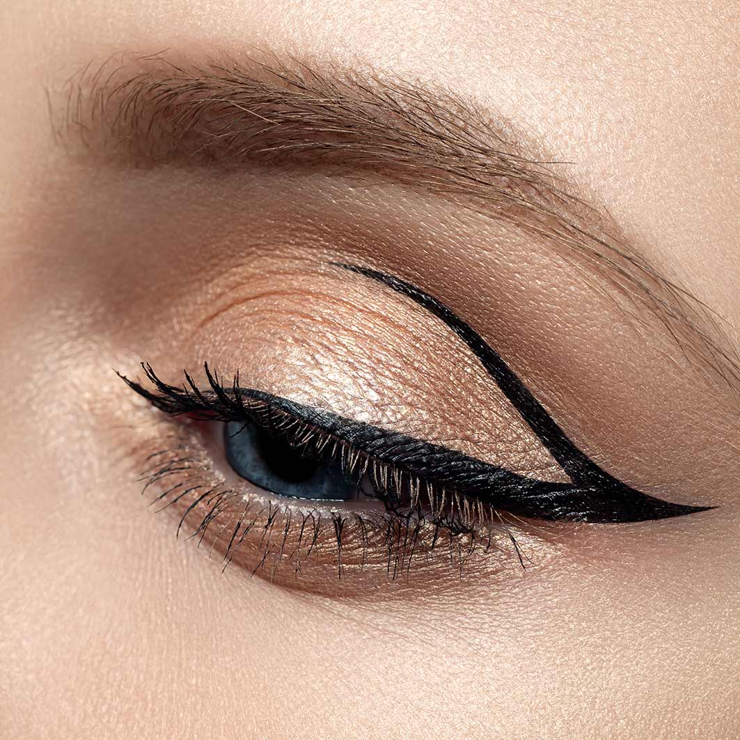 Matte Dip Liner