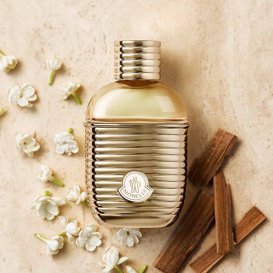 Pour Femme Sunrise Eau de Parfum Spray