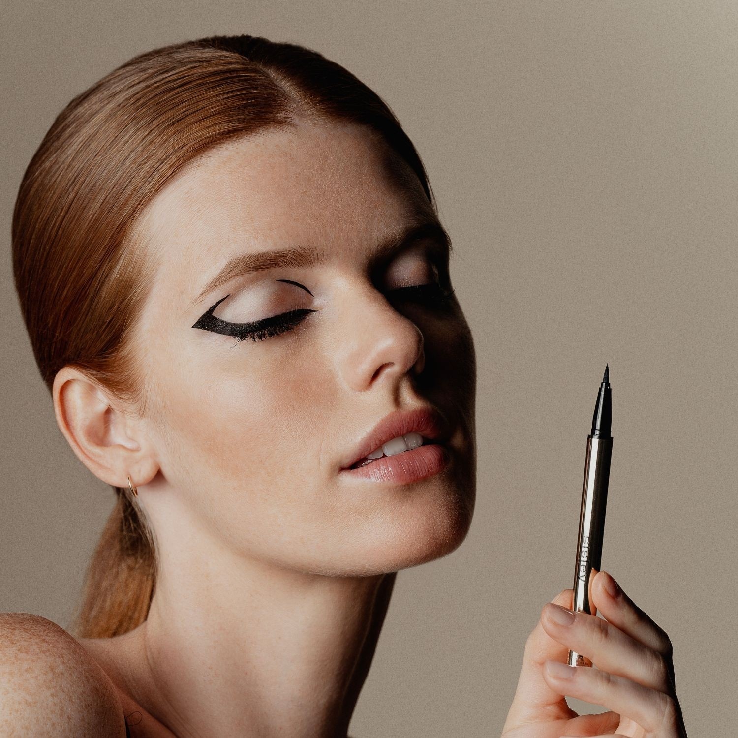 Eyeliner 1 - Deep Black