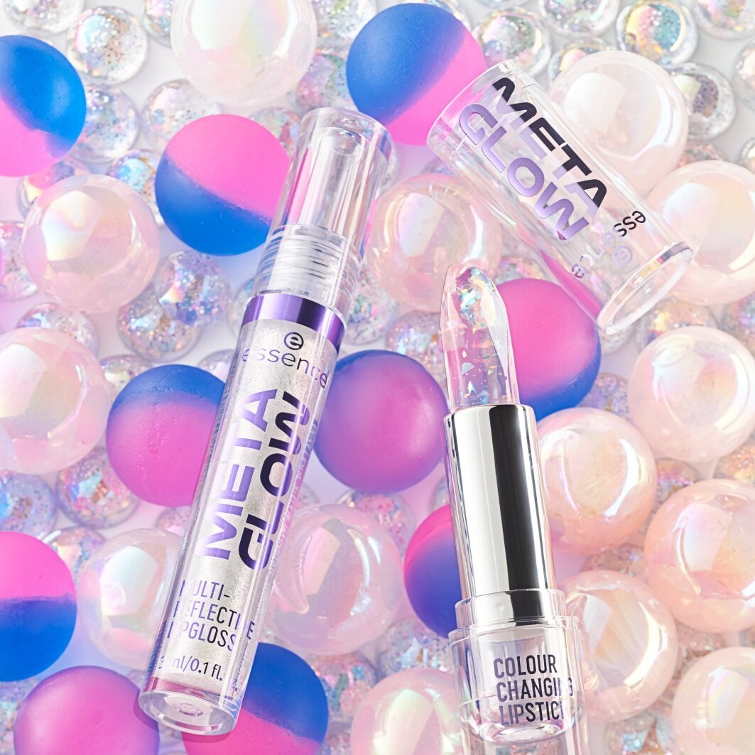 Colour Changing Lipstick