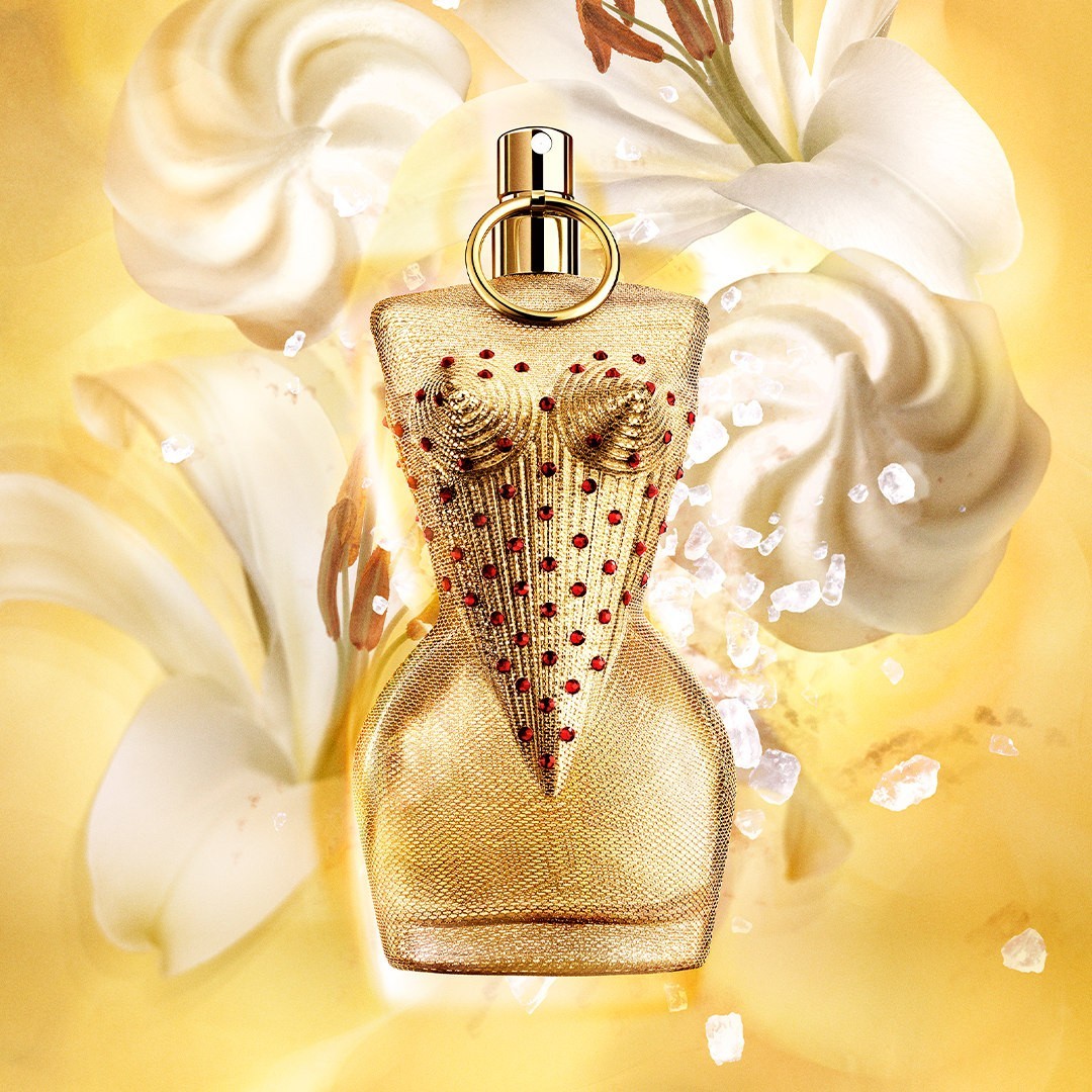 Divine Eau de Parfum Spray Limited Edition