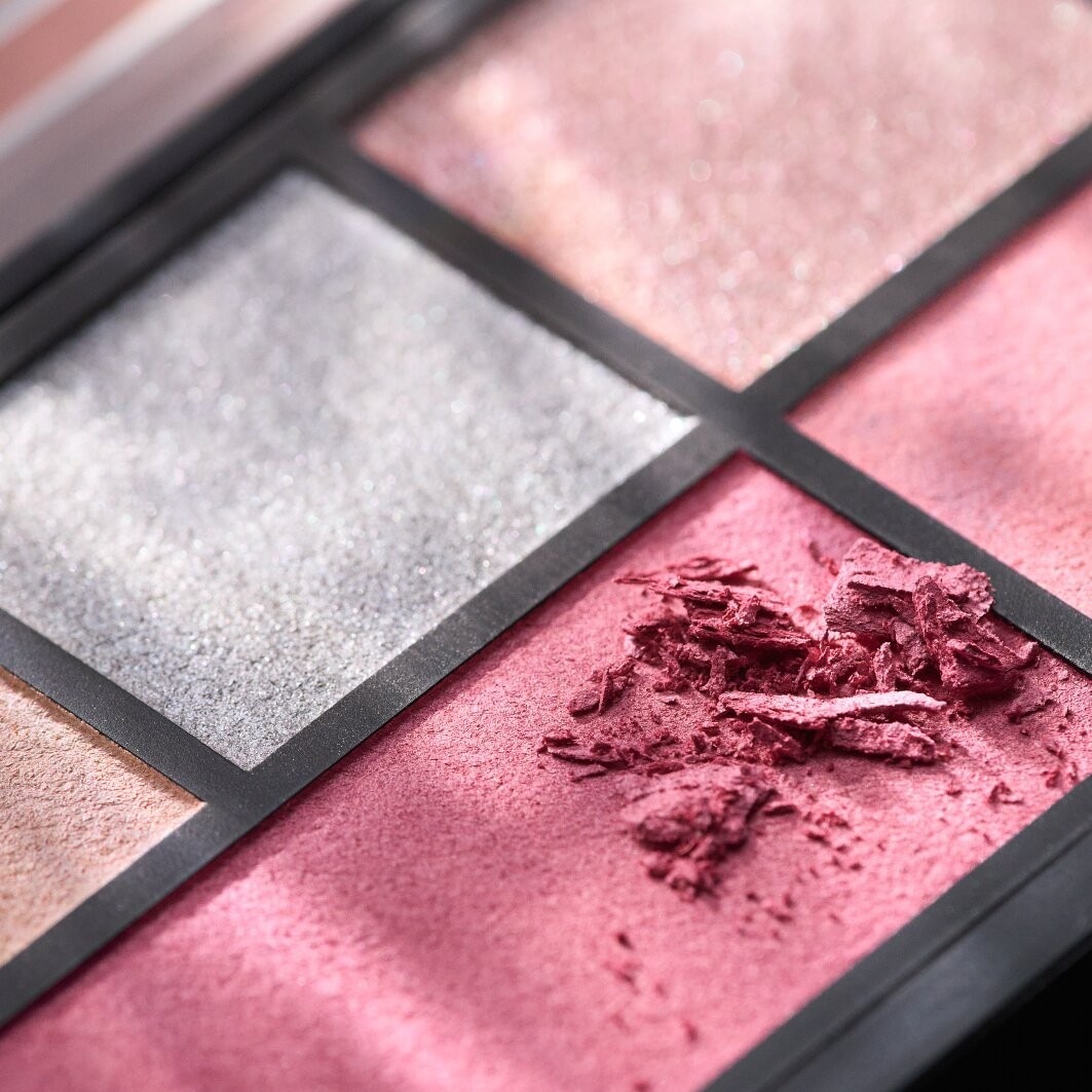The Soft Peony Palette