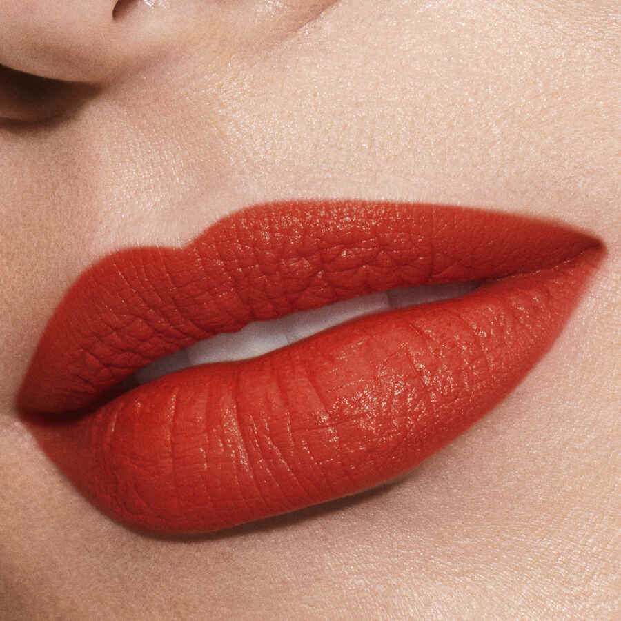 Explicit Matte Lipstick