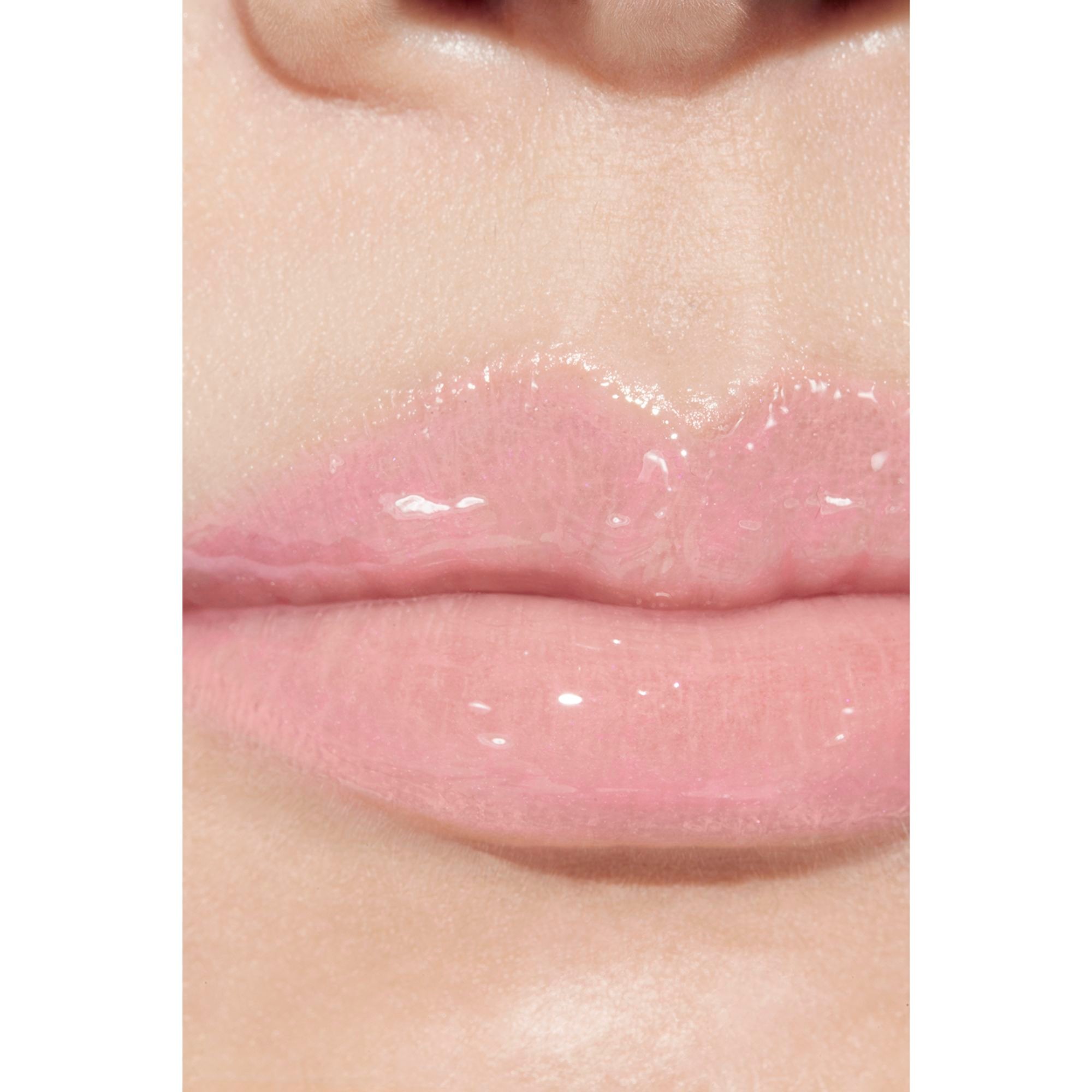GLOSS DE ALTO BRILHO HIDRATANTE E SUAVIZANTE