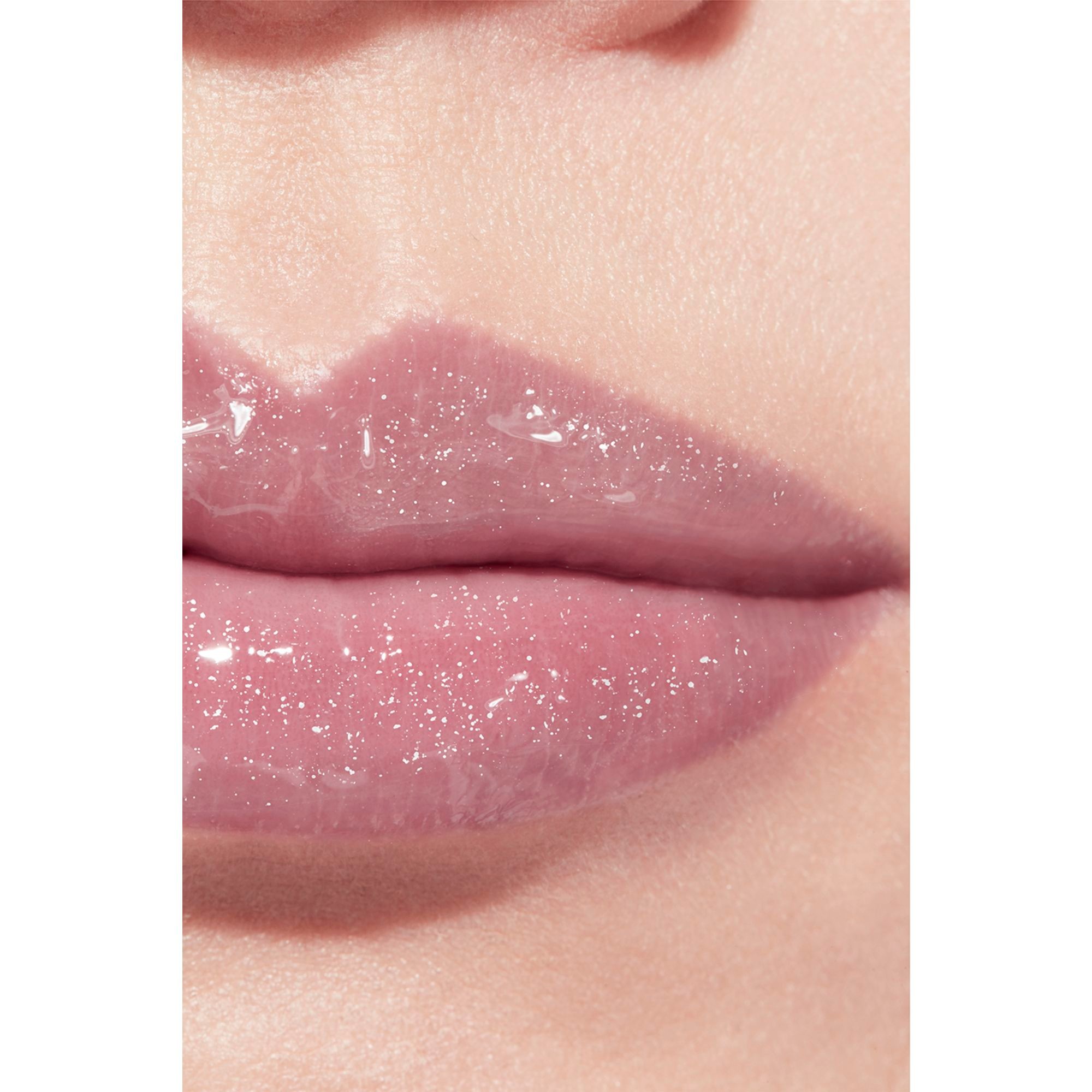 GLOSS DE ALTO BRILHO HIDRATANTE E SUAVIZANTE