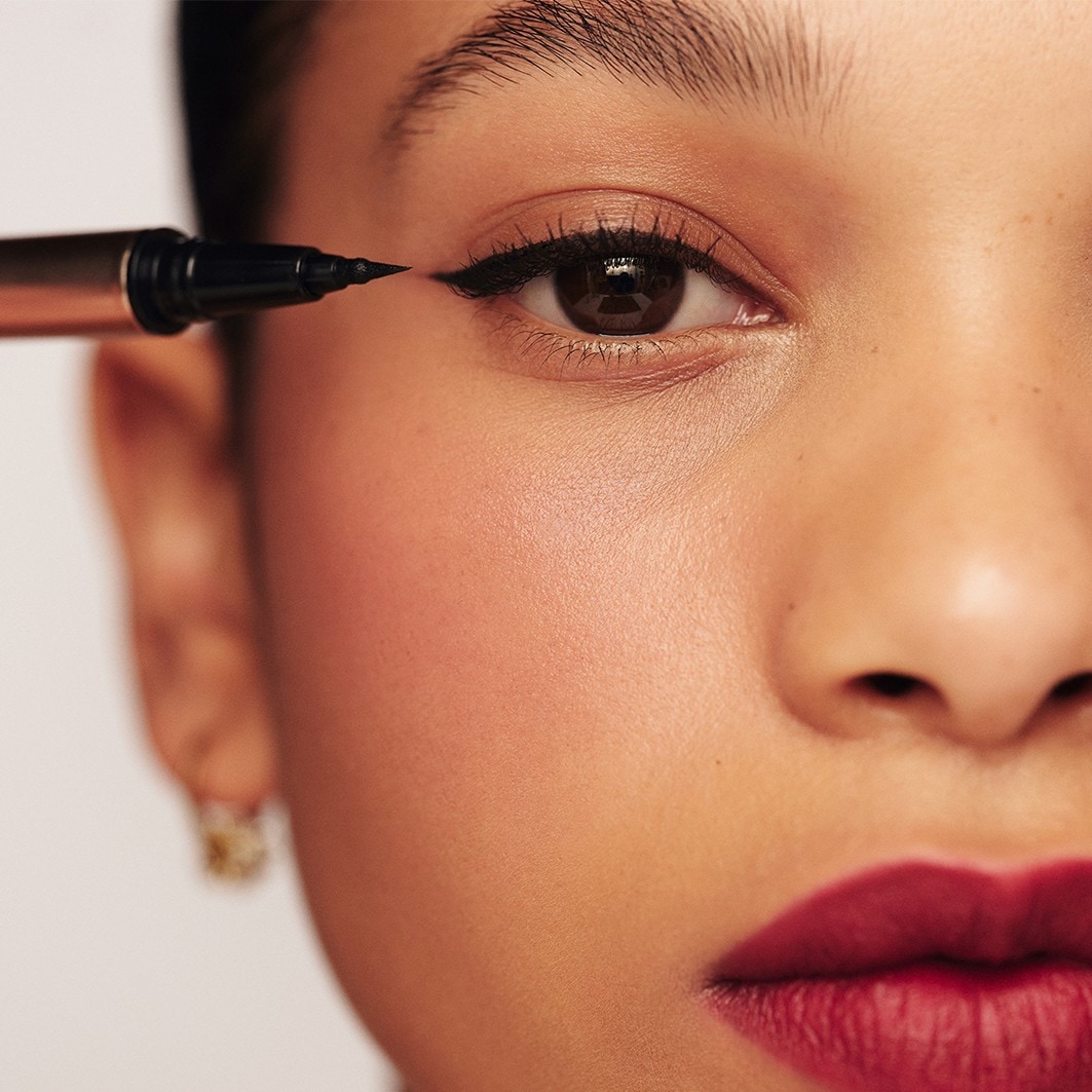 Liquid Waterproof Eyeliner Black