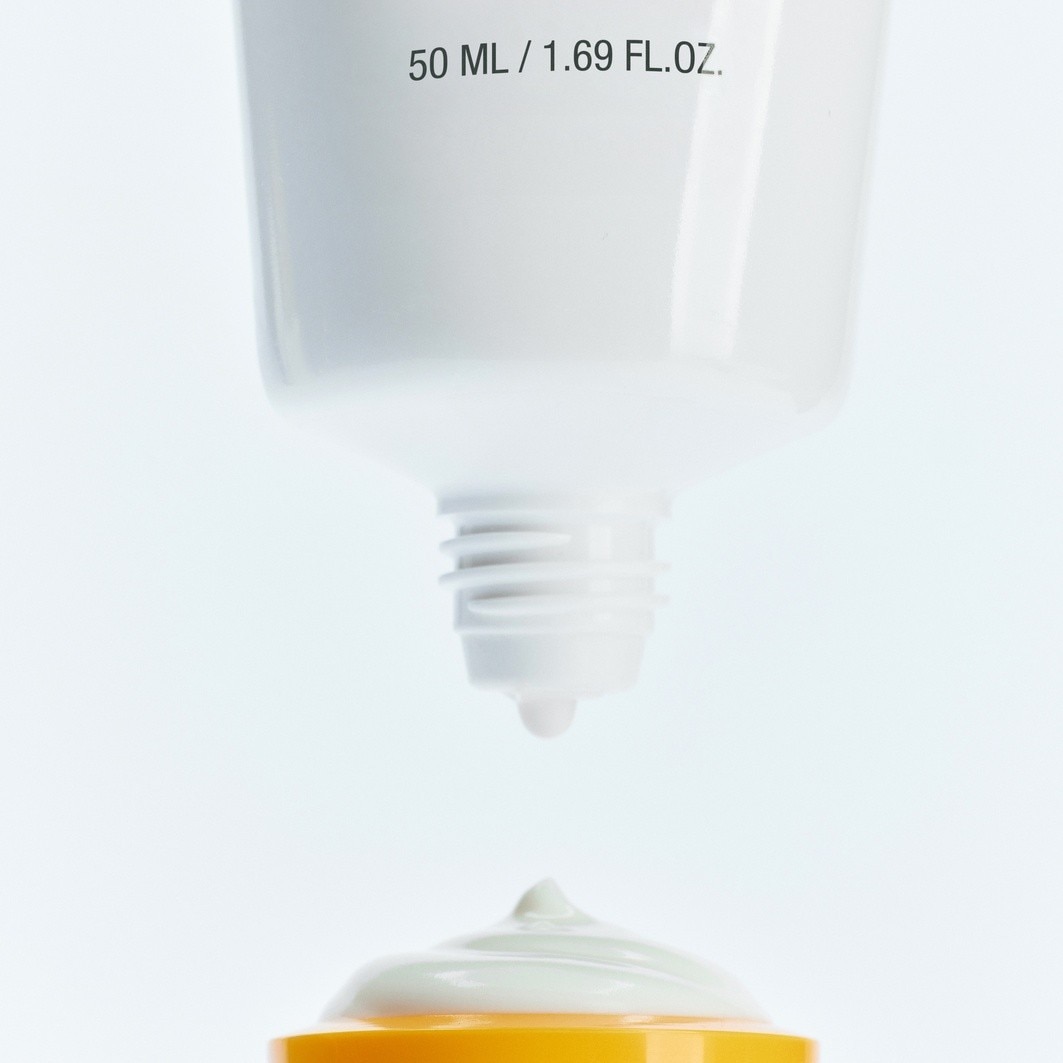 Moisturizing Sunscreen SPF 50+