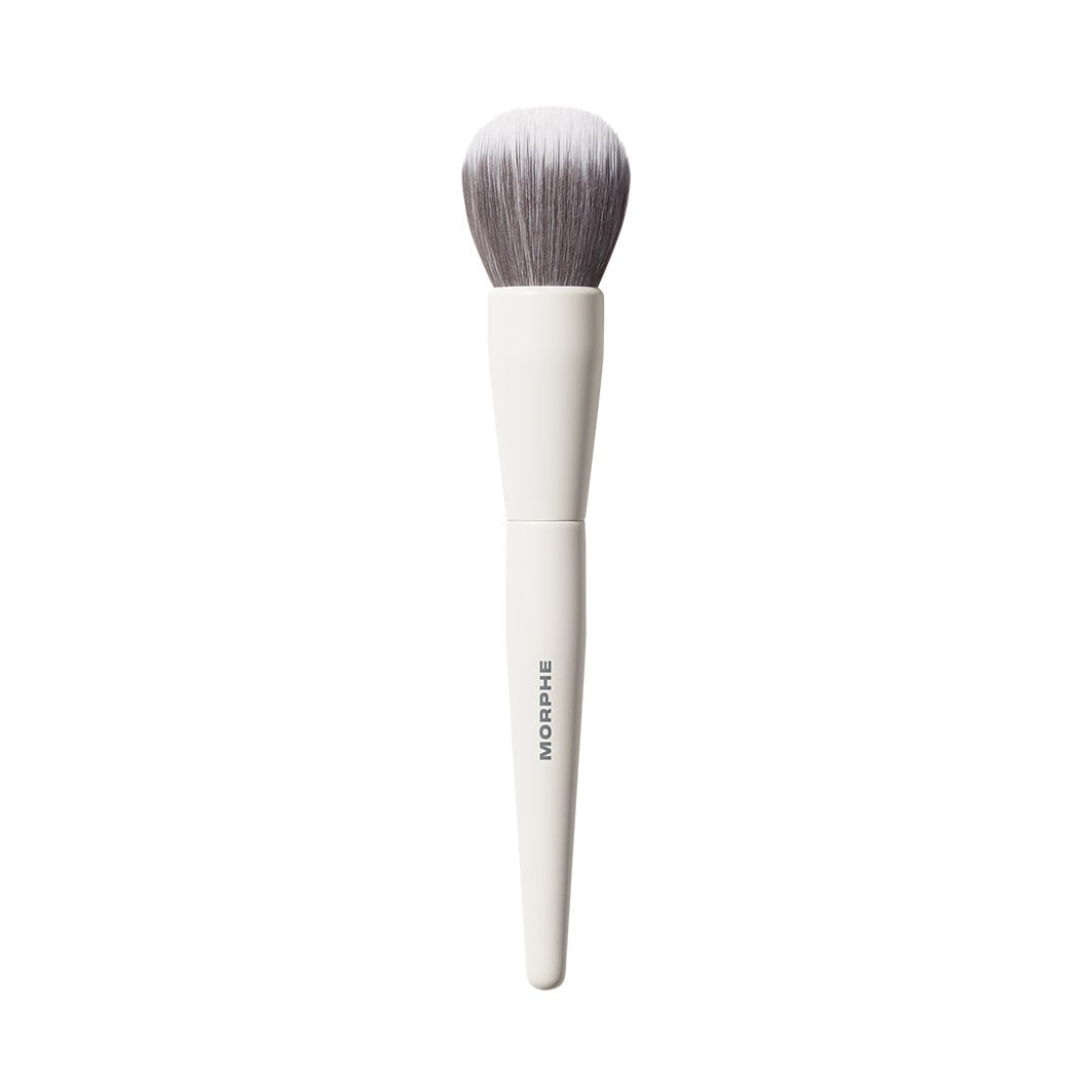 M102 Foundation Brush