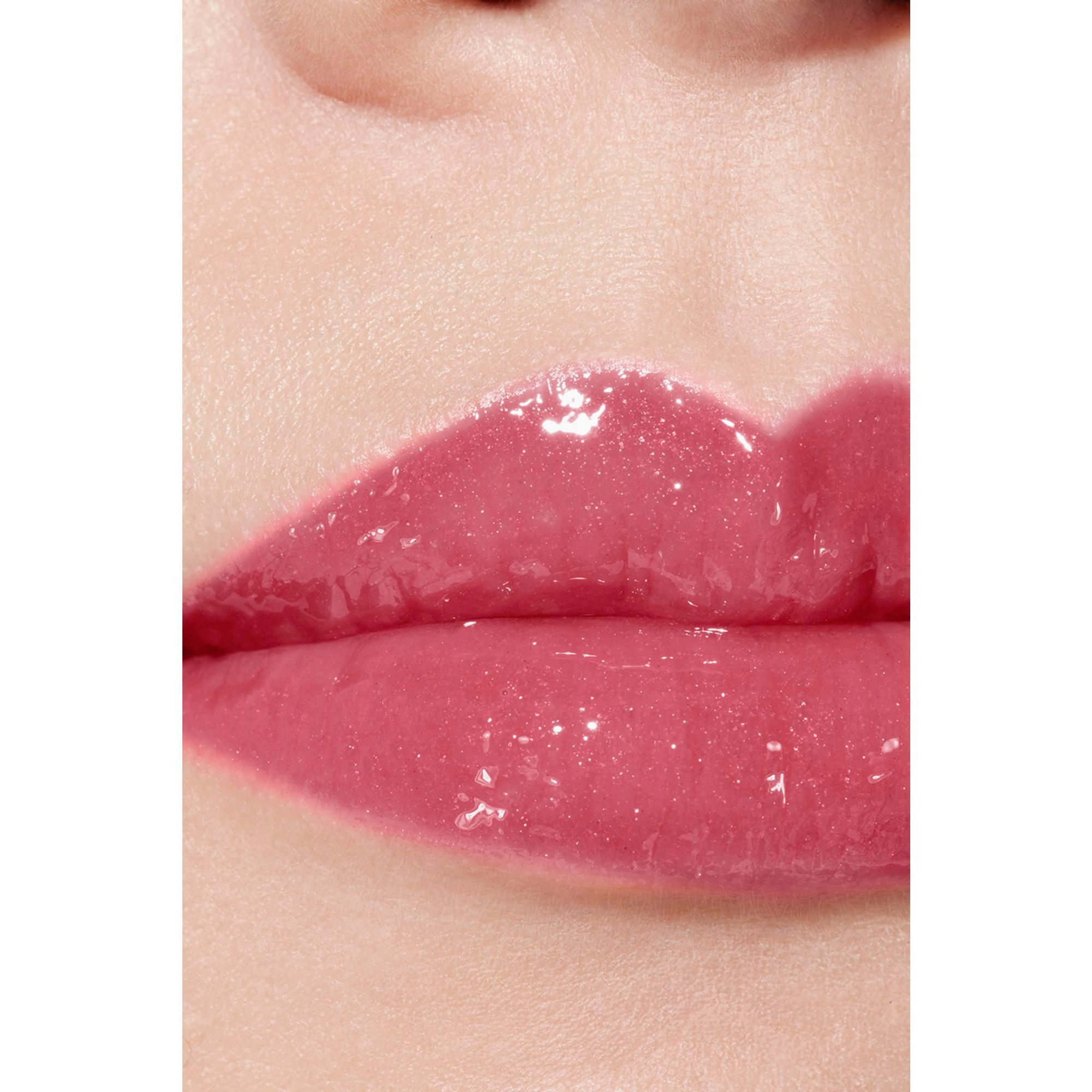 GLOSS DE ALTO BRILHO HIDRATANTE E SUAVIZANTE