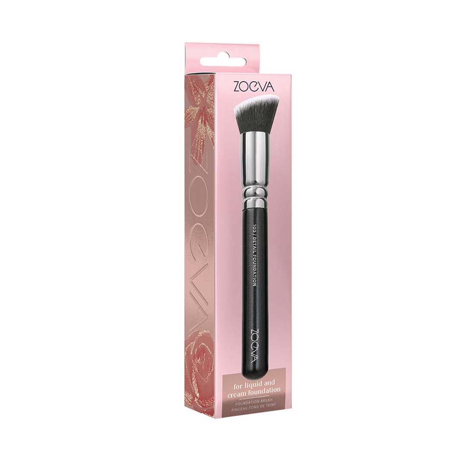 Face Brushes 103 Detail Foundation