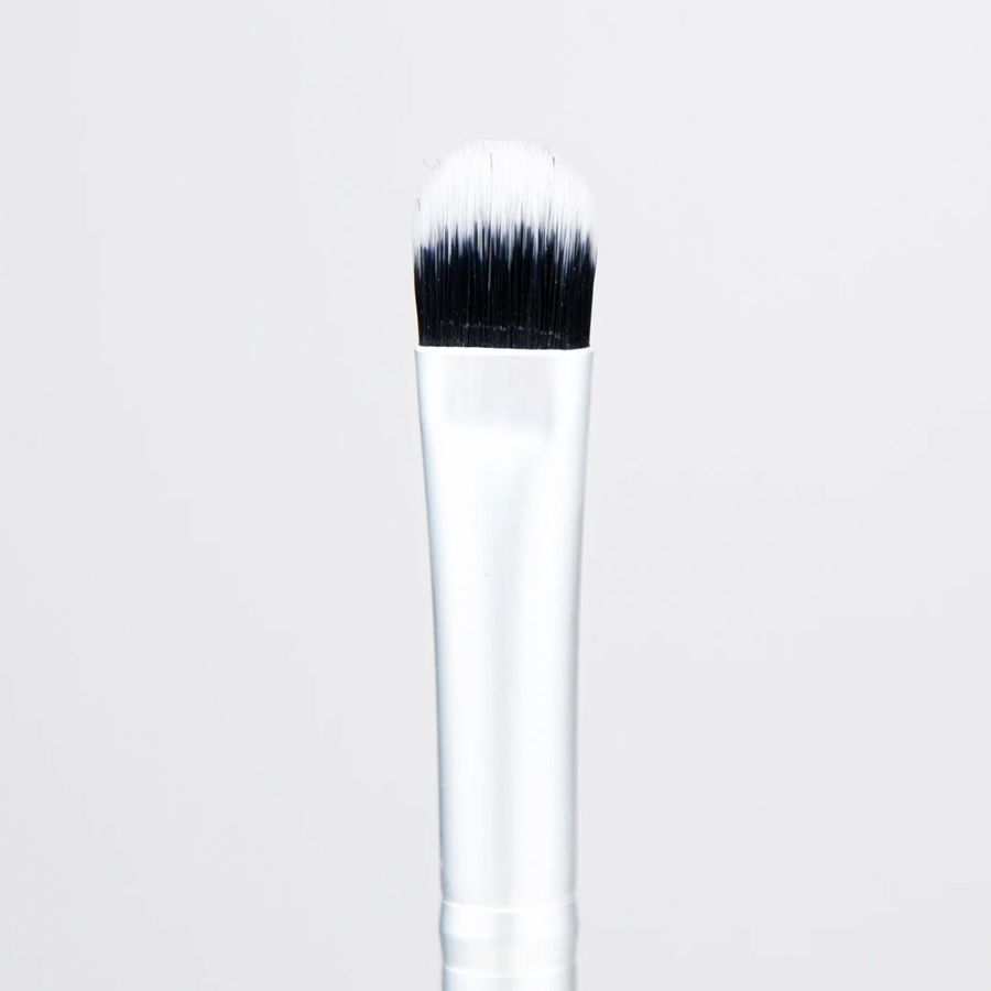Flat Eyeshadow Brush