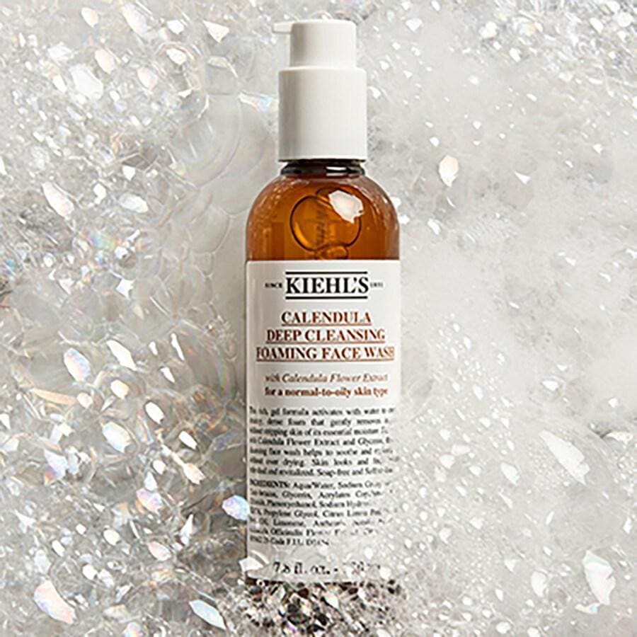 Deep Cleansing Foam Face Wash