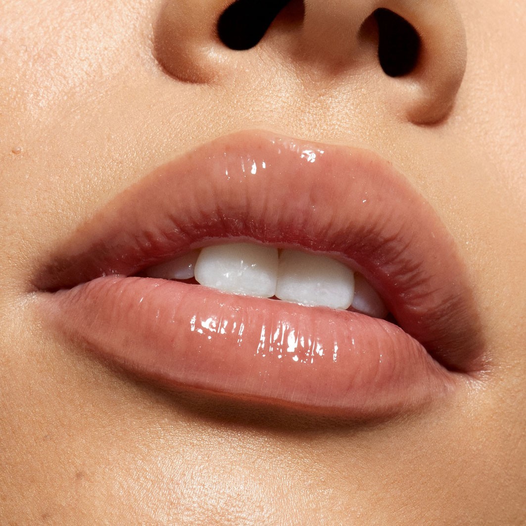 Supple Kiss Lip Glaze