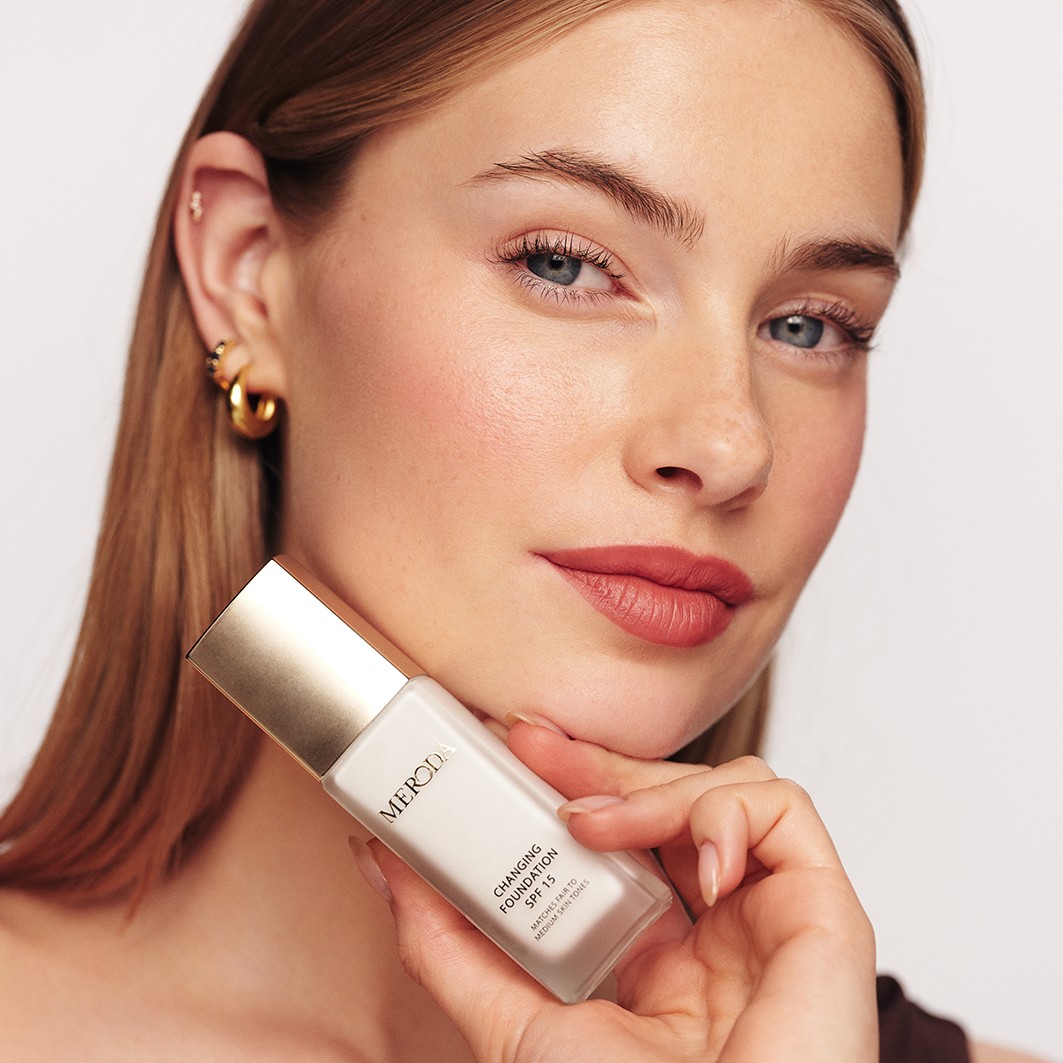 Changing Foundation SPF 15