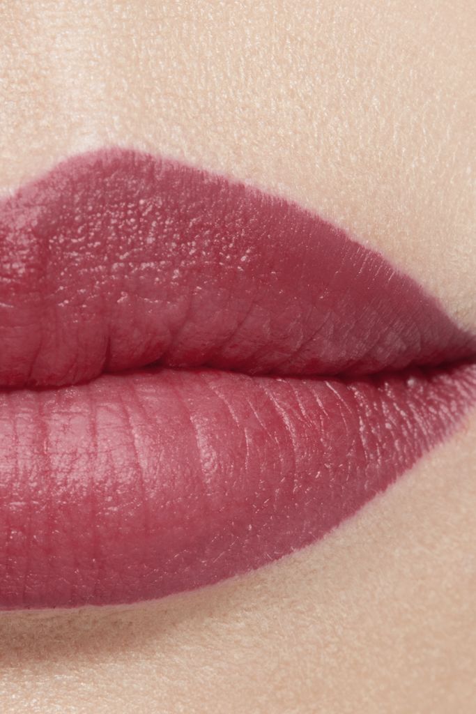 ROUGE ALLURE VELVET