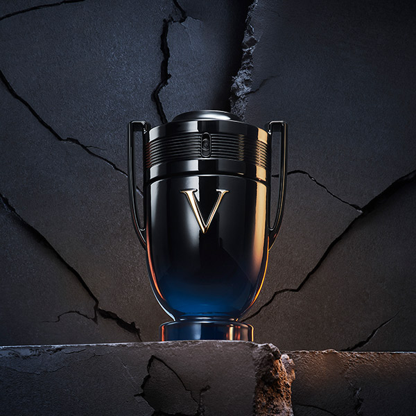 Invictus Victorius Elixir Eau de Parfum Spray
