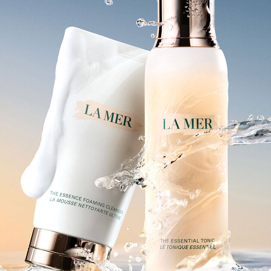 The Essence Foaming Cleanser