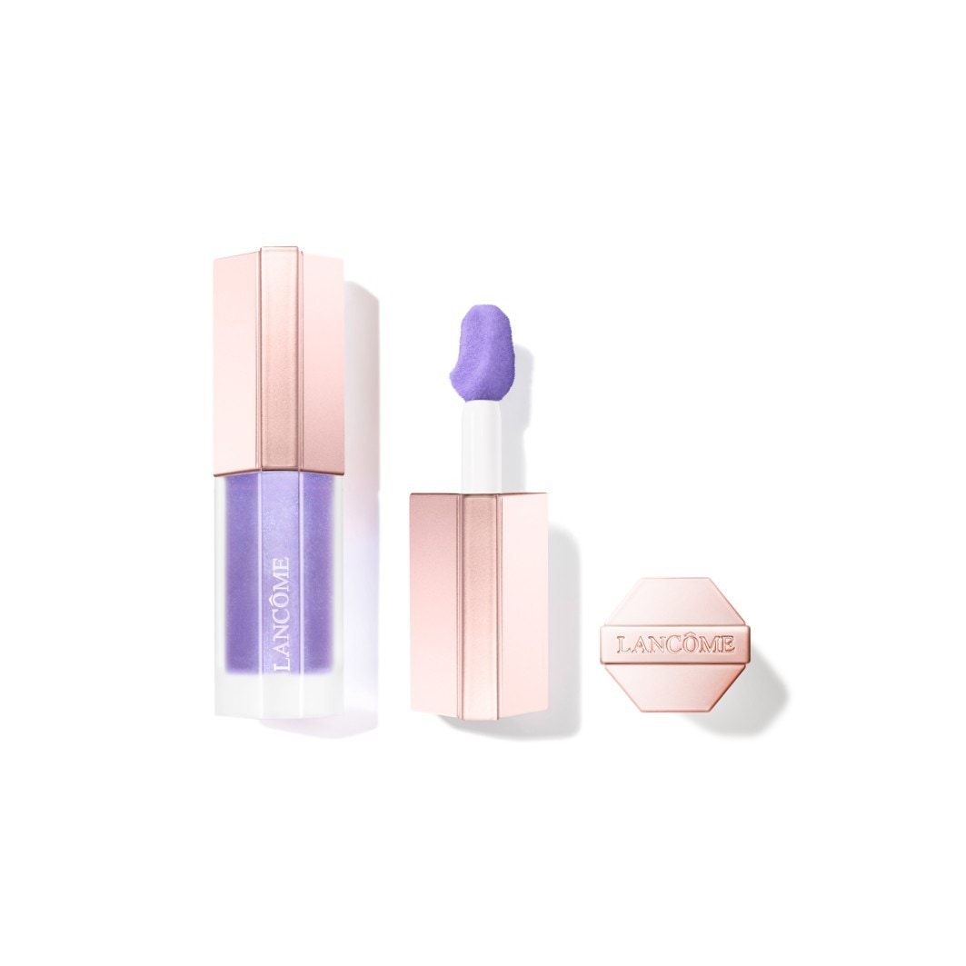 Lipstick Cuddle Blur