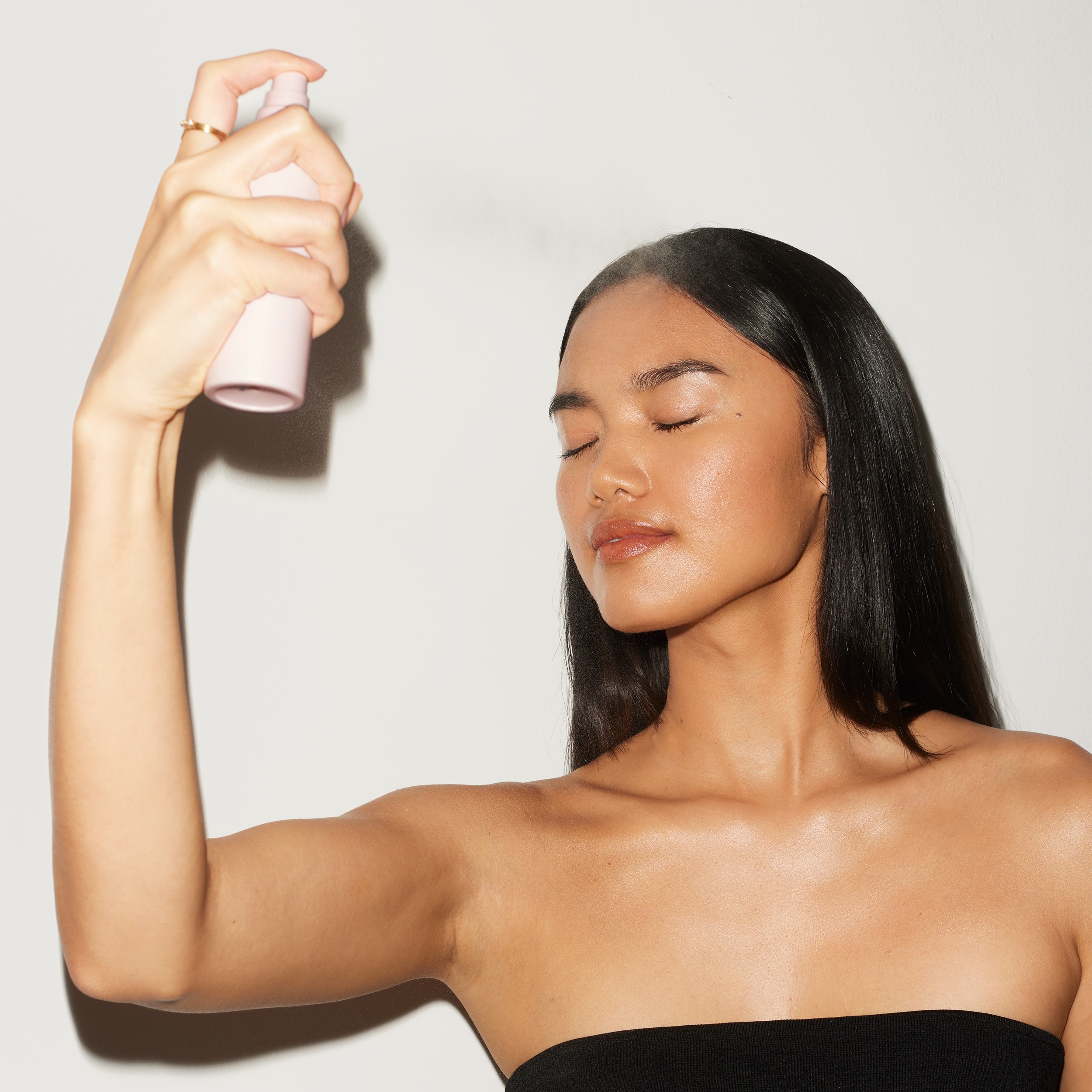 Transparent Setting Spray