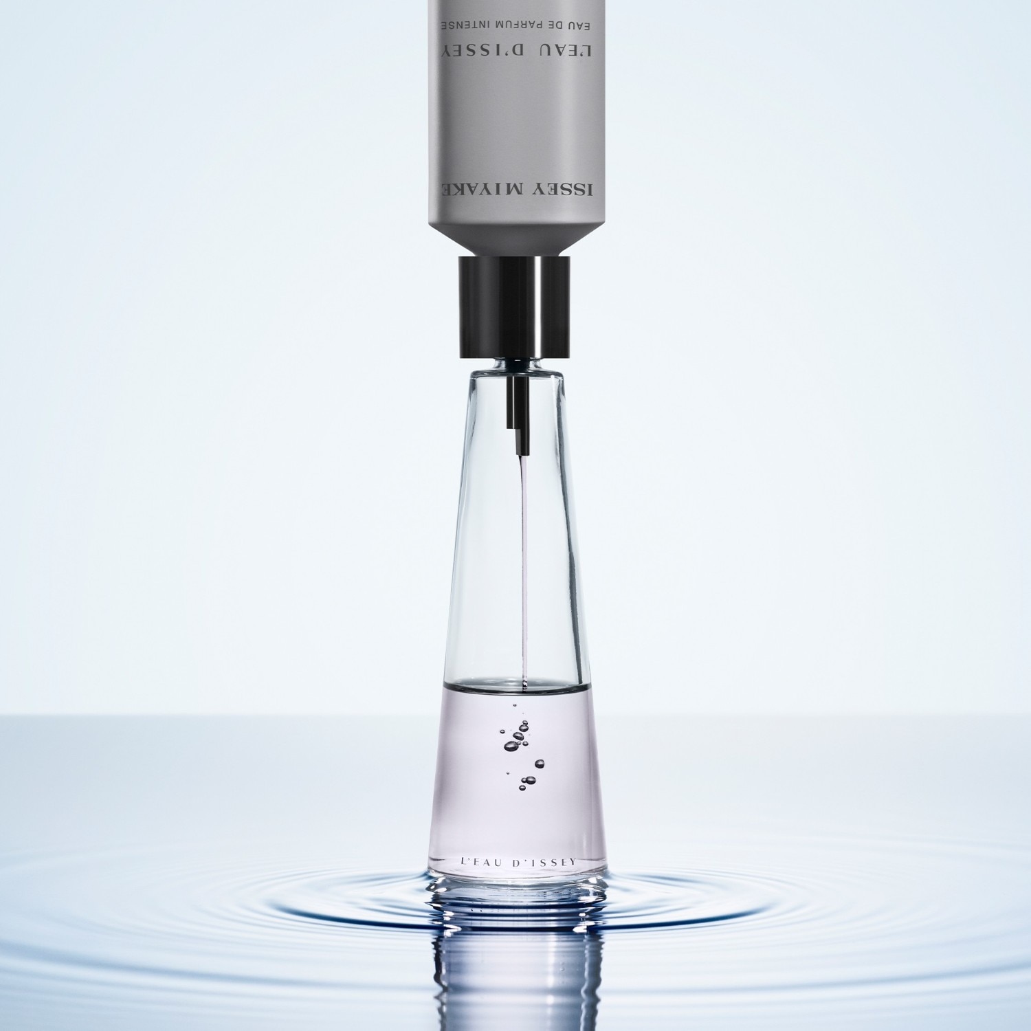 L'Eau D'Issey Intense Eau de Parfum Spray