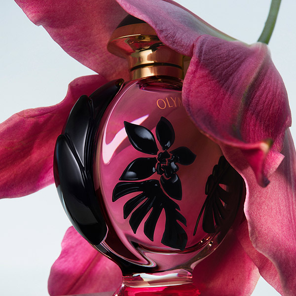 Olympea Flora Eau de Parfum Spray
