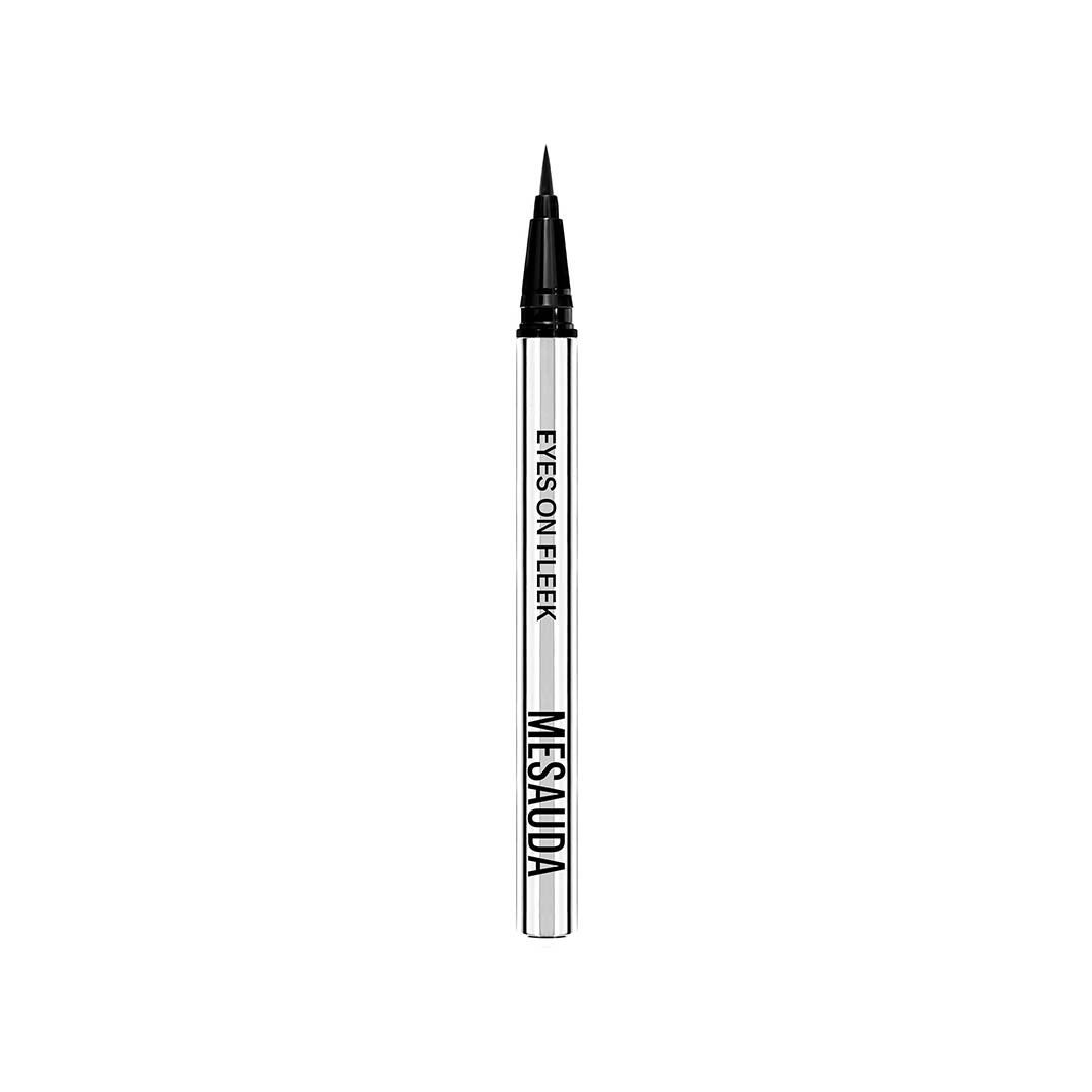 Eyes On Fleek Eyeliner Black