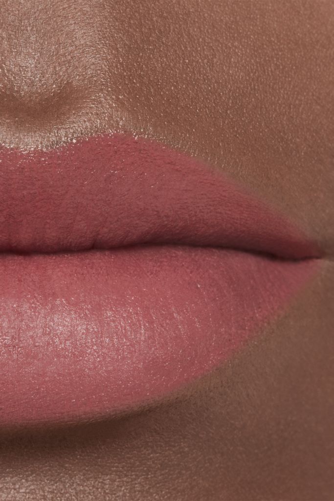 ROUGE ALLURE VELVET