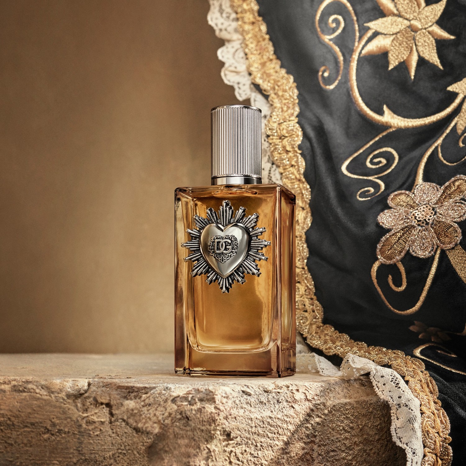 Devotion Men Parfum Spray
