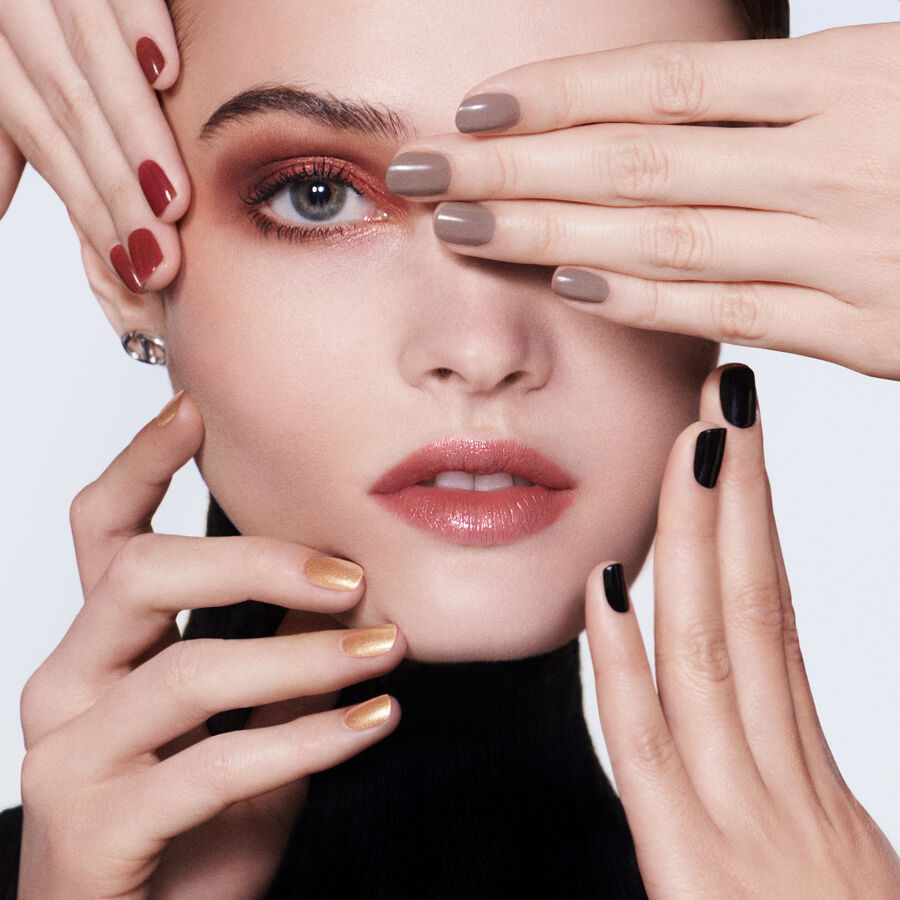 Dior Vernis Verniz  - Efeito gel e cor couture