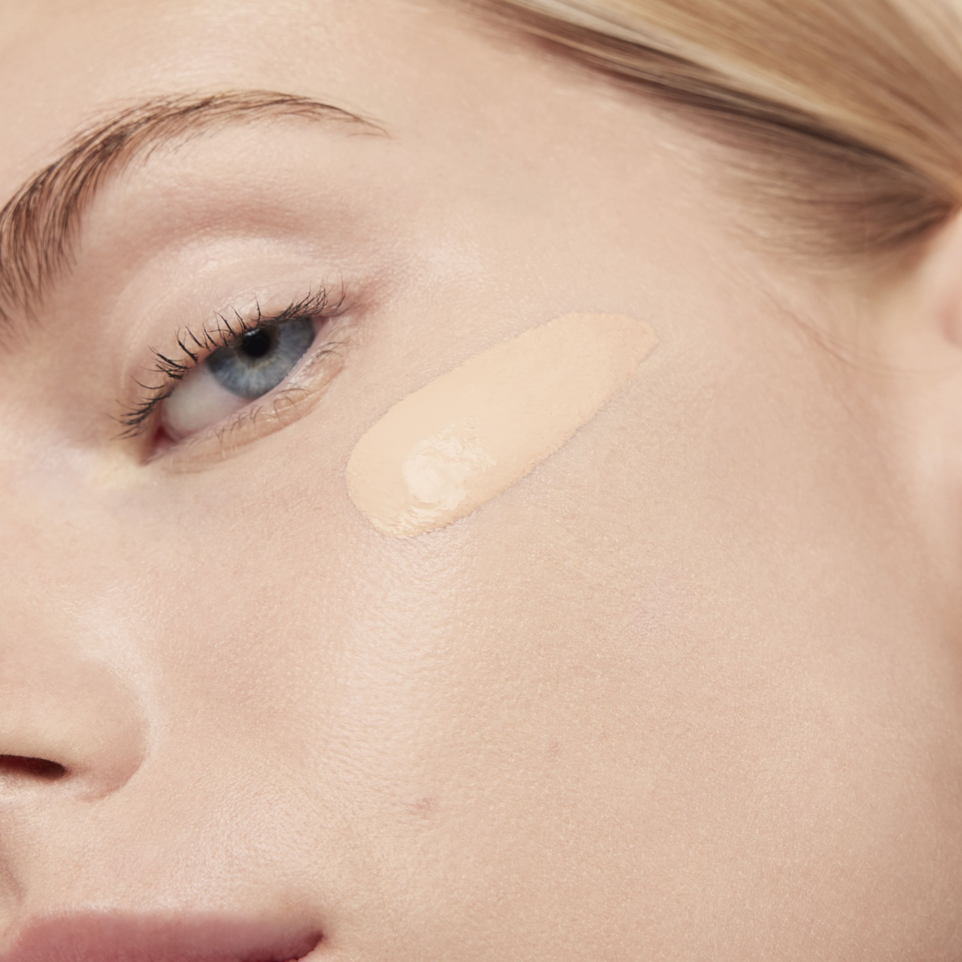 All Hours Luminous Matte Foundation