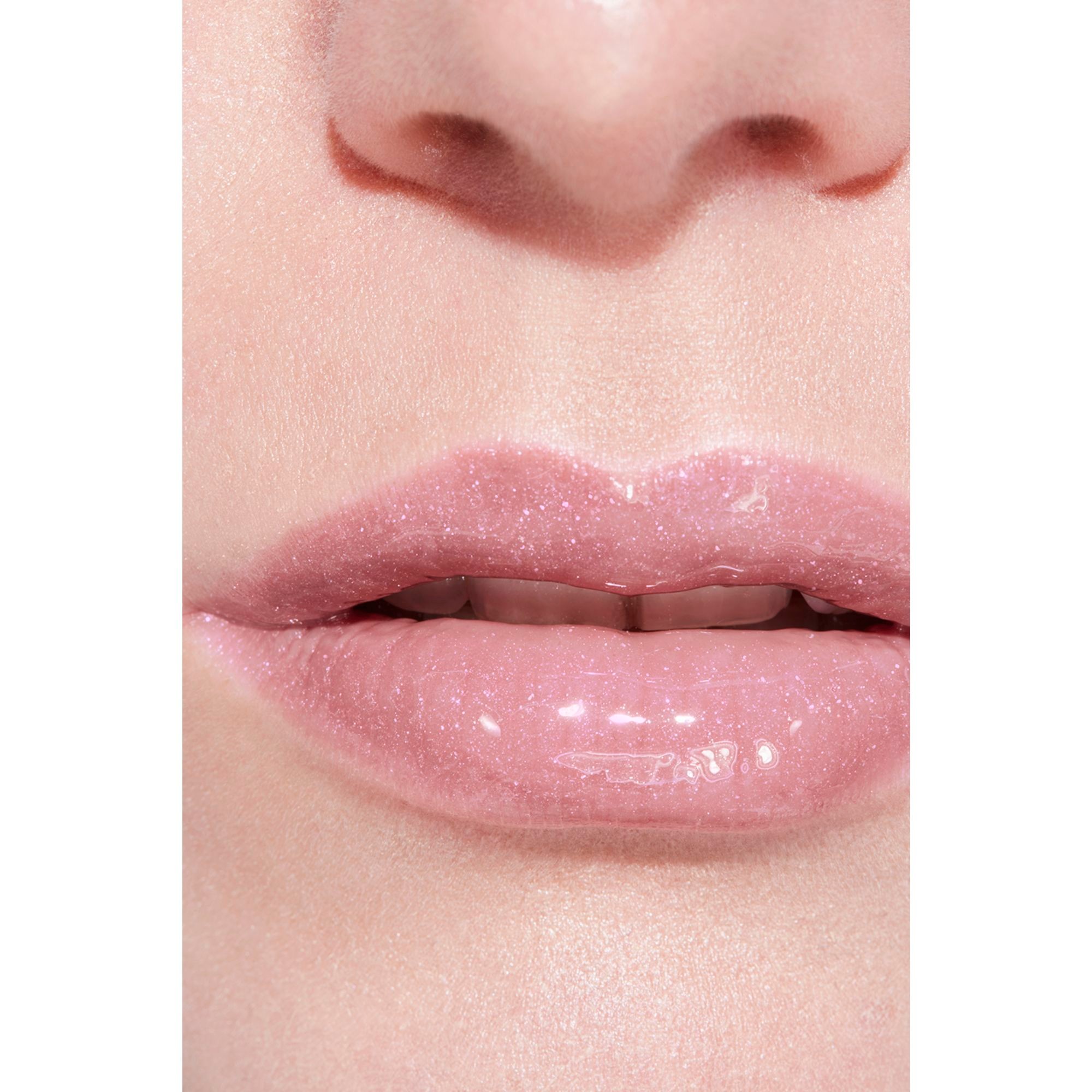 GLOSS DE ALTO BRILHO HIDRATANTE E SUAVIZANTE