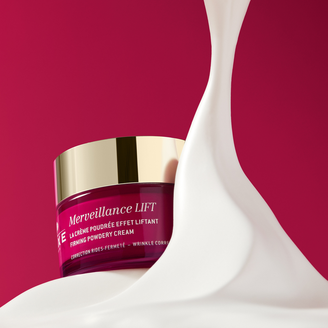 Merveillance Lift Powdery Cream