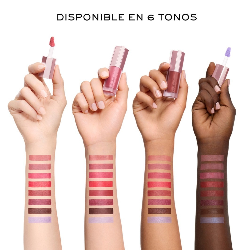 Lipstick Cuddle Blur