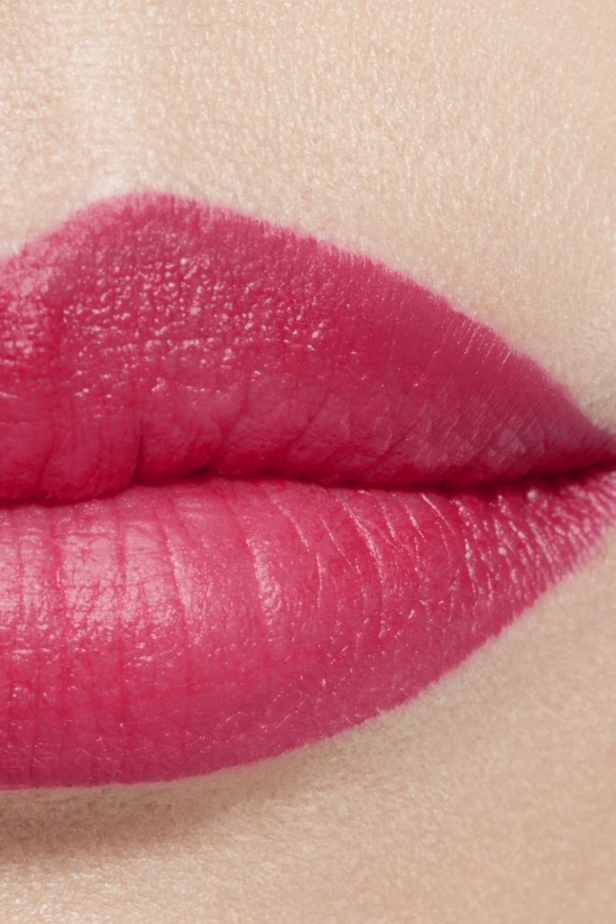 ROUGE ALLURE VELVET