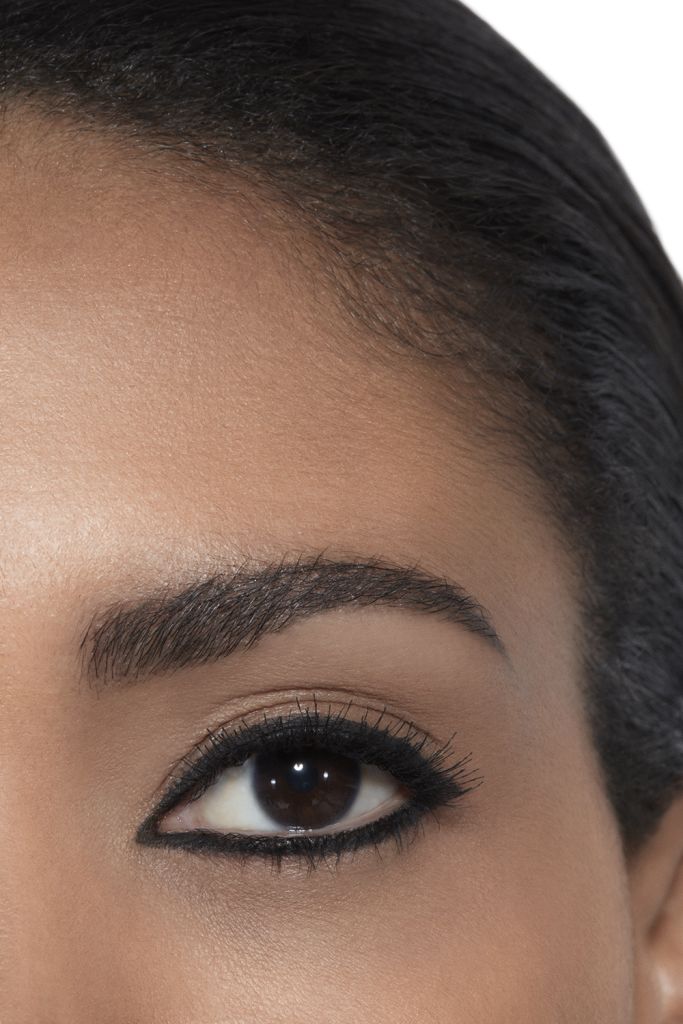 LAPIS CONTORNO DE OLHOS, LINER E KHÔL LONGA DURAÇÃO