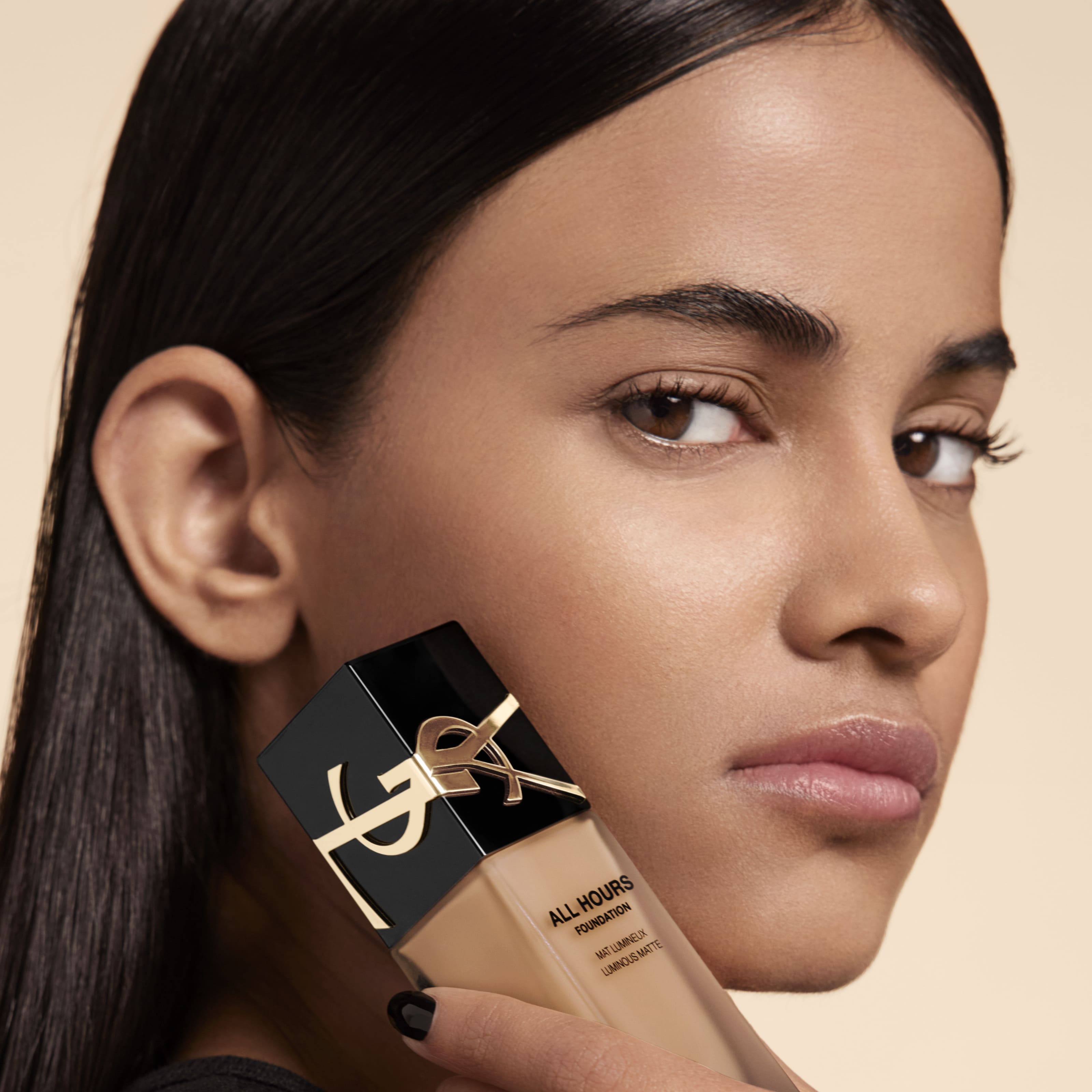 All Hours Luminous Matte Foundation