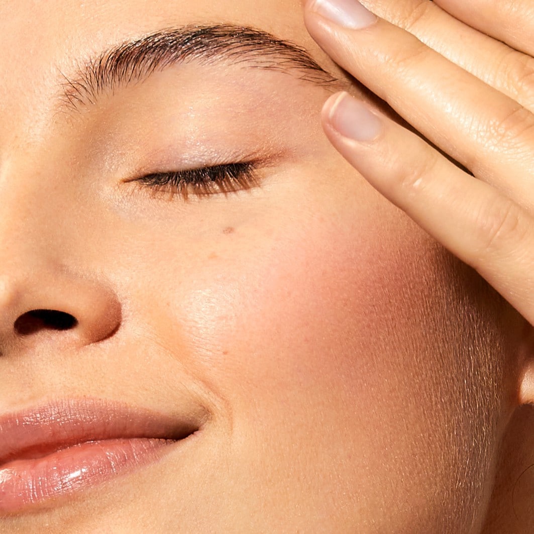 Glow-Boosting Serum