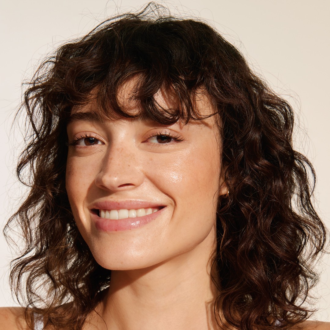 Glow-Boosting Moisture Bronze Glow