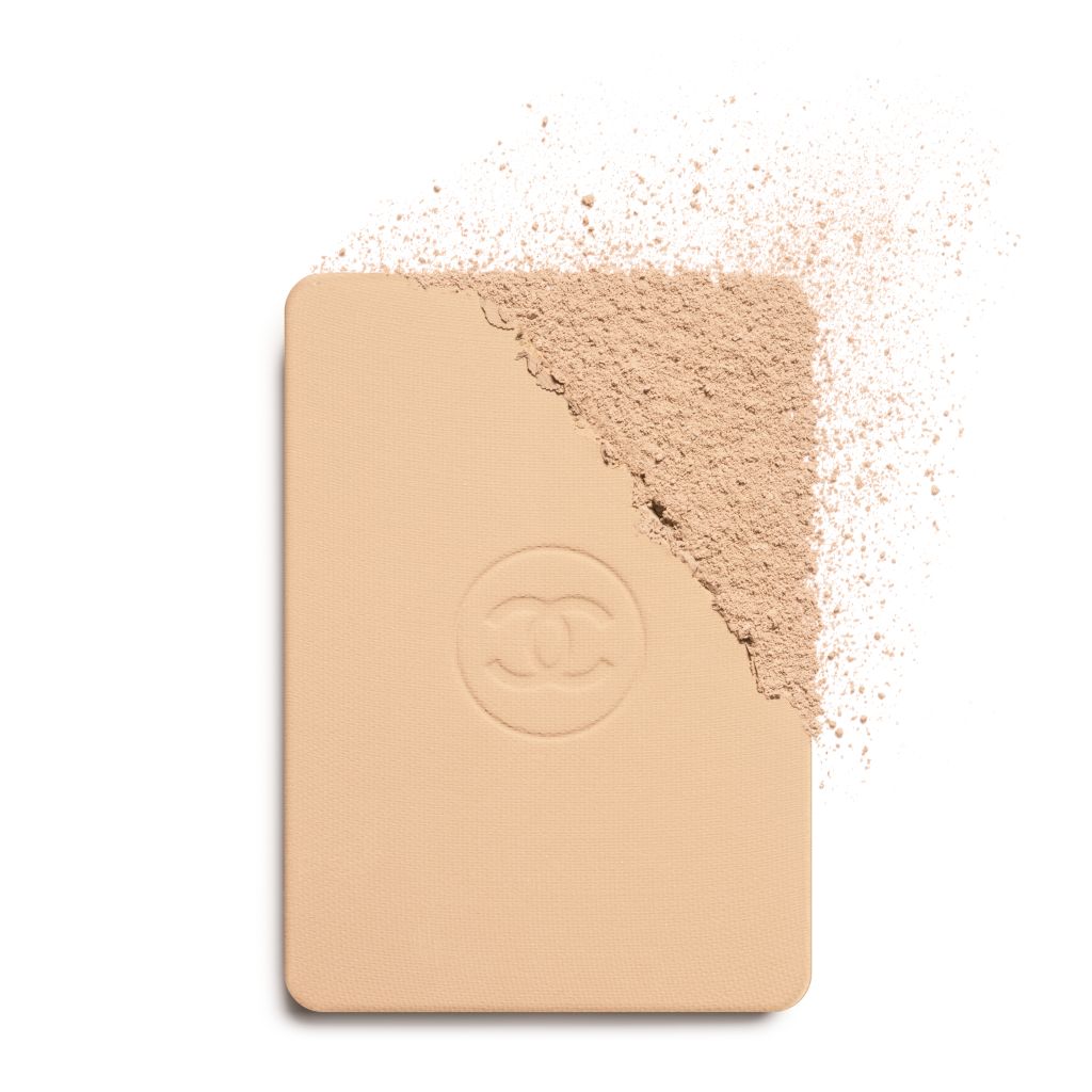 BASE COMPACTA LONGA DURAÇÃO ULTRA CONFORTO  ACABAMENTO SEM IMPERFEIÇÕES