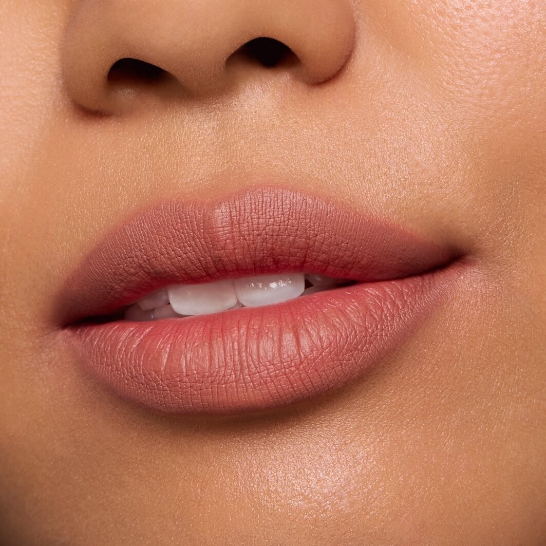 8H Matte Comfort Lipliner